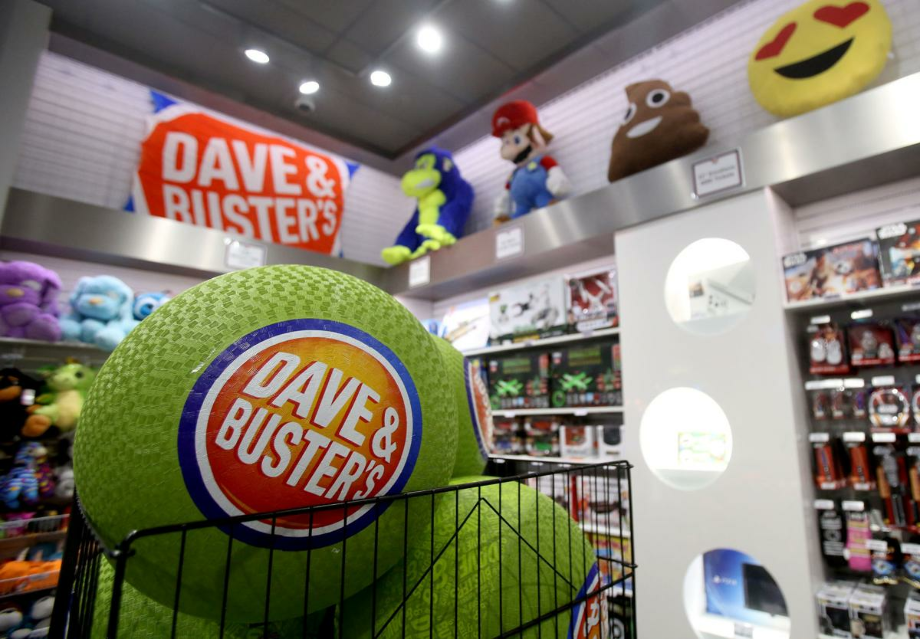 Download High Quality dave and busters logo prize Transparent PNG ...