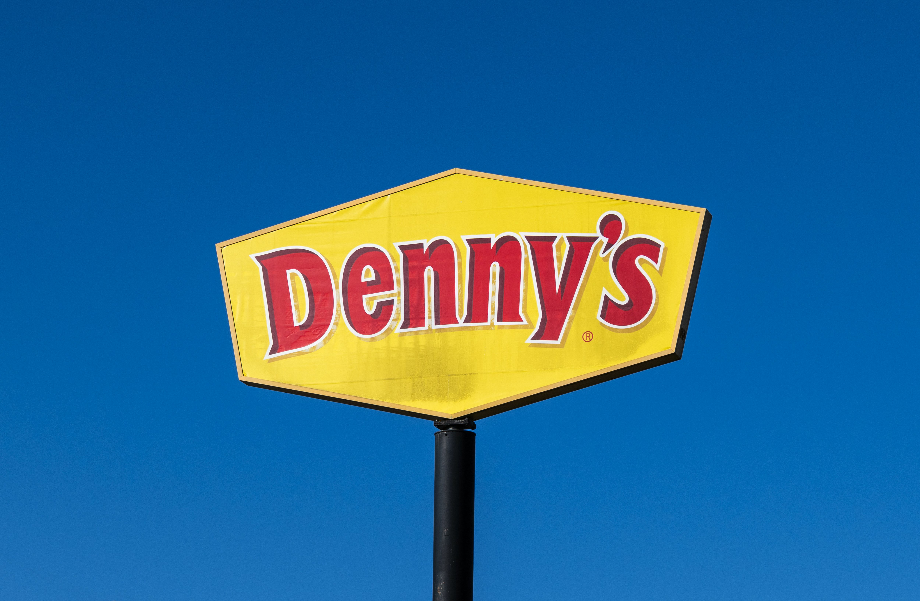 dennys logo background