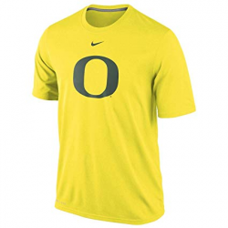 Amazon.com : NIKE Oregon Ducks Dri-Fit Logo Legend T-Shirt ...