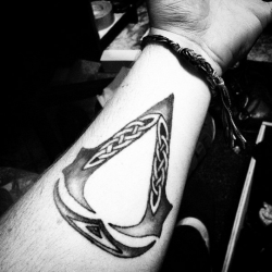 60 Assassins Creed Tattoo Designs For Men - Video Game Ink Ideas