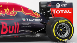 Red Bull Racing RB12 with Aston Martin logo 5 of 15 | Motor1 ...