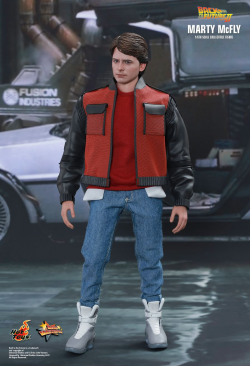 Hot Toys : Back to The Future Part II - Marty McFly 1/6th ...