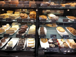 Barnes & Noble Cafe, Pittsford - Restaurant Reviews, Photos ...