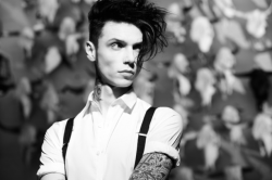 Black Veil Brides Frontman Andy Biersack Announces \'The ...