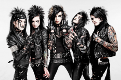 Black Veil Brides\' Andy Biersack shatters three ribs after ...