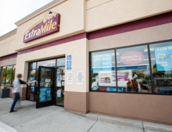 Chevron Extramile convenience store exterior | Chevron ...
