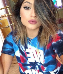 We Cloud 9 Grippy Tie-Dye T-shirt