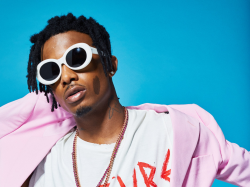 The White Sunglasses You\'re Seeing Everywhere Have a New ...