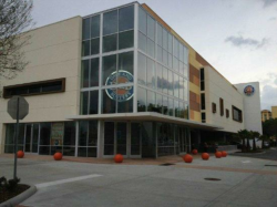 D&B on International Drive - Picture of Dave & Buster\'s ...