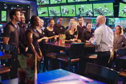 Dave & Buster\'s Careers - We Run The Fun!