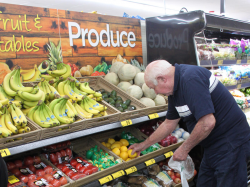 Dollar General Plans to Add Fresh Produce, Groceries to ...