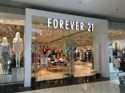 Forever 21 lists 178 stores at risk of closure, including at ...