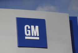 GM U.S. new vehicle sales fall 7 percent in first quarter ...
