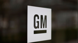 Auto workers union sets stage for possible strike against GM ...