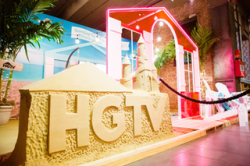 Clever Ways to Render a Logo at Events | BizBash