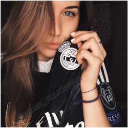 Kiss Real Madrid logo | Best love wallpaper | Real madrid ...