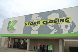 Kmart Peoria IL | This Kmart started life out as a Venture D ...