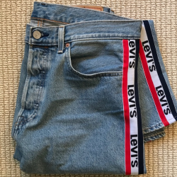 LEVI’S 501 Limited Edition Jeans