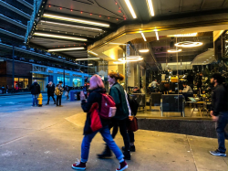Macy\'s store in Seattle closing and Amazon office space ...