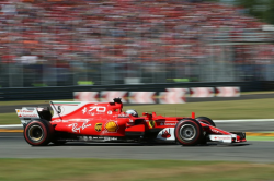 Ferrari Formula 1 team extends its Marlboro deal - F1 ...
