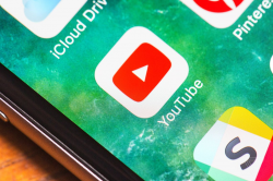 YouTube now properly displays vertical videos on iOS - The Verge