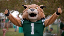 Ohio University Throwback Series: The Story Behind Rufus the Bobcat