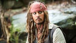Johnny Depp showed up as Jack Sparrow on Disney\'s Pirates of ...