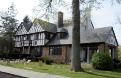 Leaders of Tiger Inn, a Princeton eating club, resign after ...