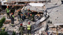 Albania earthquake: Race to find survivors after 26 die in ...