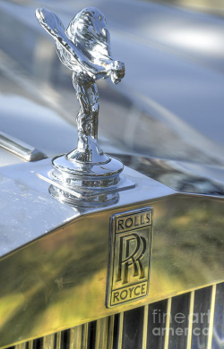 Rolls Royce Emblem