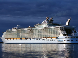Royal Caribbean International Cruise Ship Wallpaper free ...