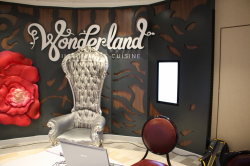 Onboard Dining Review: Wonderland - Cruise Advice