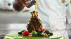 Wonderland | Imaginative Cruise Dining | Royal Caribbean Cruises