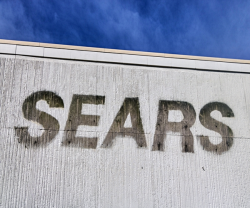 Sears Chairman Makes New $5B Bid to Save Retailer