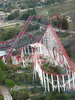 File:X2 and Viper at Six Flags Magic Mountain 2.jpg ...
