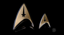 Star Trek: Discovery Enterprise Badge - Command