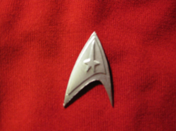 Star Trek Command Badge: 6 Steps (with Pictures)