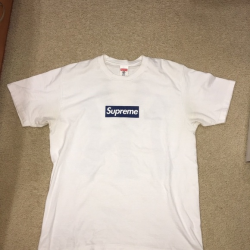 Supreme x Yankees box logo