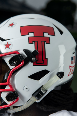 Texas Tech Throwback Uniform FW18 | UA Newsroom