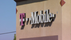 16-year-old arrested in connection with robbery of T-Mobile store in Fresno