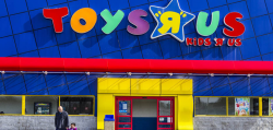 Amazon Is the Toys R Us for Christmas