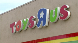 Toys \'R\' Us founder Charles Lazarus dies