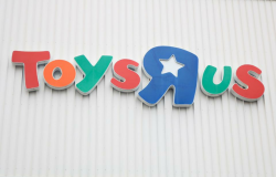 Toys \'R\' Us Rises From The Dead: How To Lead A Comeback