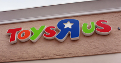 Toys R Us coming back under new name - CBS News