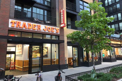 Trader Joe\'s Washington - 14th St (662) - Grocery & Wine ...