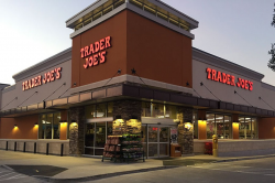 Trader Joe\'s to Open in Former Treasure Island Building