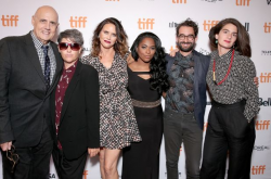 Transparent\' musical finale gives cast a chance to heal