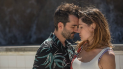 Transparent\'s\' Josh and Shea: Trace Lysette on Season 3\'s ...