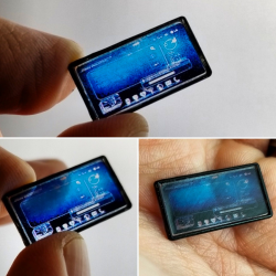 I made Tony Stark\'s transparent Phone from Iron Man in 1:6 ...