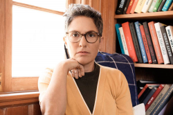 Non-binary thinking? \'Transparent\' creator Jill Soloway ...